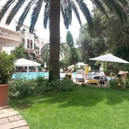 Отель Garden Apart-suites &