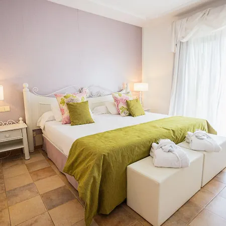 Отель Garden Apart-suites & 5*