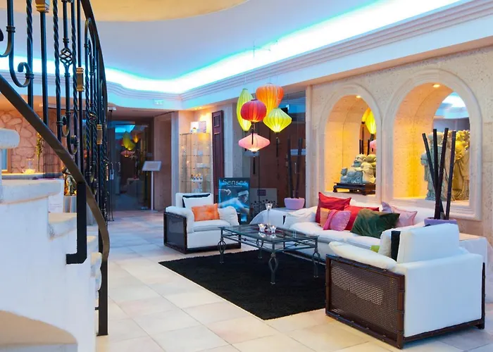 Garden Apart-suites & Отель