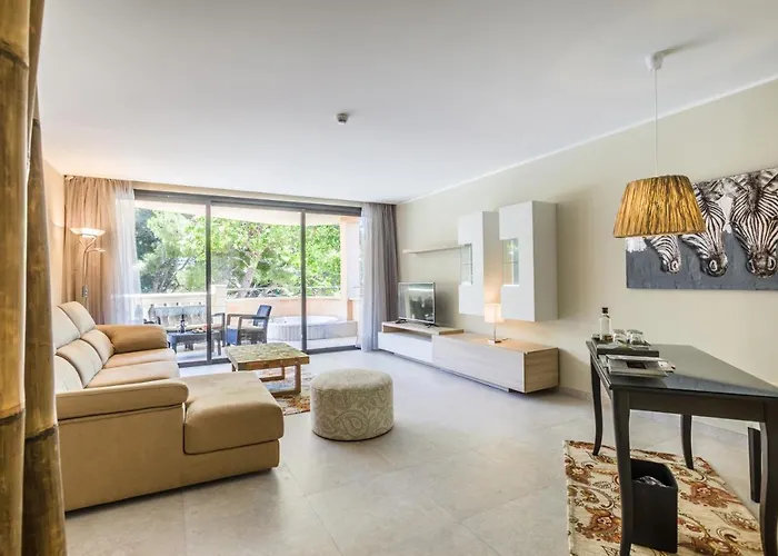 Garden Apart-suites & Отель