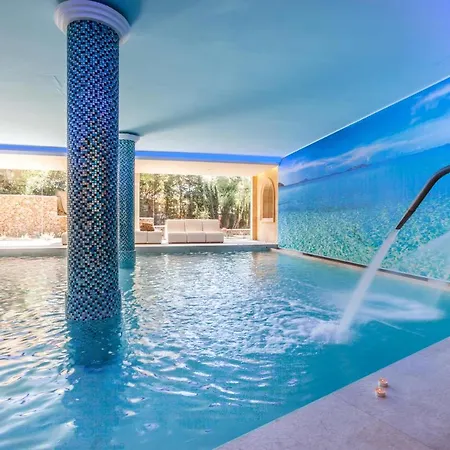 ラゴ ガーデン アパート-スイーツ＆スパ ホテル 5*