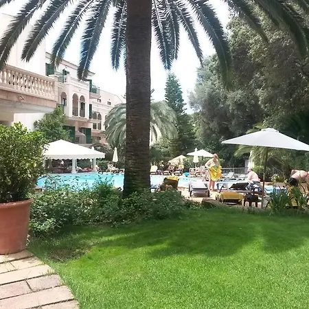 ラゴ ガーデン アパート-スイーツ＆スパ ホテル カラ・ラトハダ