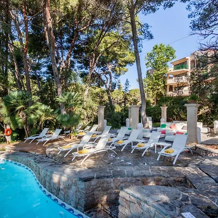 Garden Apart-suites &