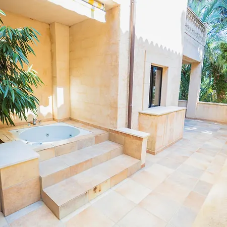 Garden Apart-suites & 5*