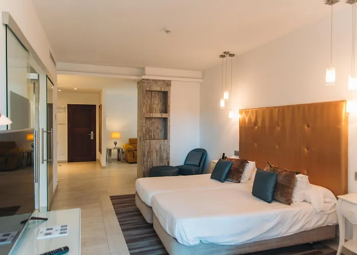 Hotel Garden Apart-suites & 5*