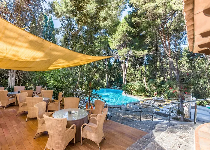 Garden Apart-suites & Szálloda Cala Ratjada