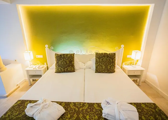 Garden Apart-suites & 5*