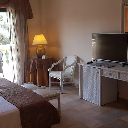 Garden Apart-suites & Отель