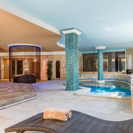 Отель Garden Apart-suites &