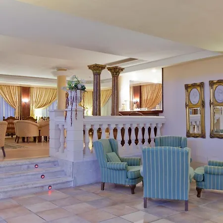 Garden Apart-suites & Отель