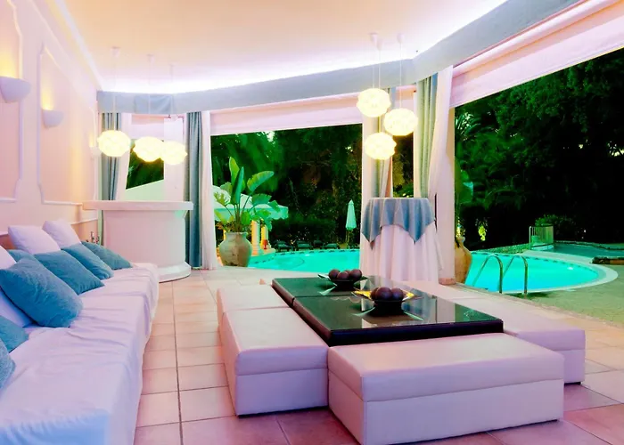 Garden Apart-suites & 5*